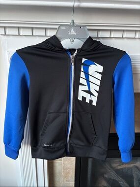 Boys Nike Black & Royal Blue Zip-Up Hoodie Size 7